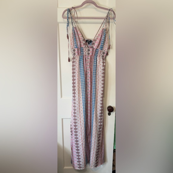 Lulu’s Maxi‎ Multi-Print Dress Small - Picture 4 of 12